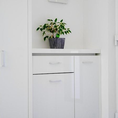 איזולה Vila Magenta, Terrace, Free Parking מראה חיצוני תמונה