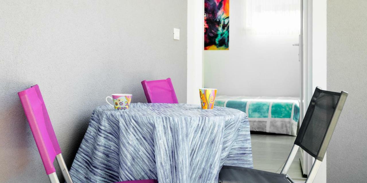 איזולה Vila Magenta, Terrace, Free Parking מראה חיצוני תמונה